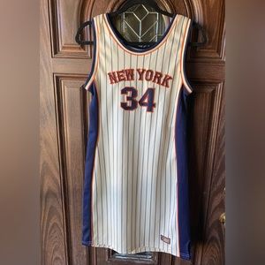 Jersey Dress from the late 90s.   It’s a size medium.